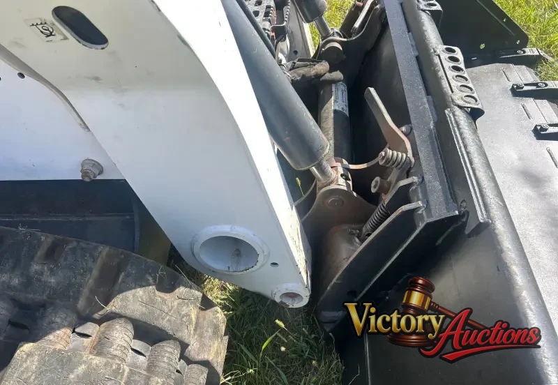 2016 Bobcat T630 photo 20