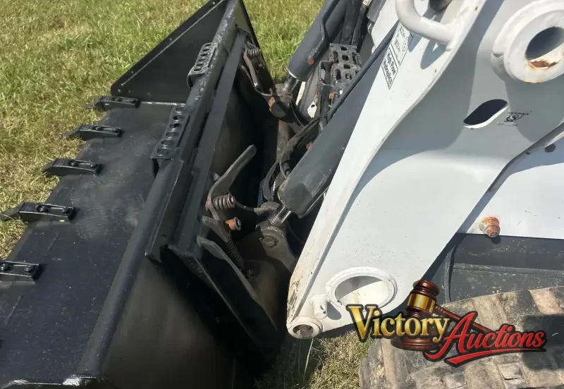 2016 Bobcat T630 photo 11