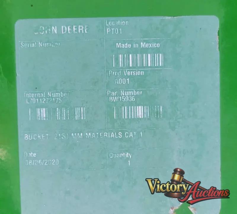 2015 John Deere 5075E photo 23