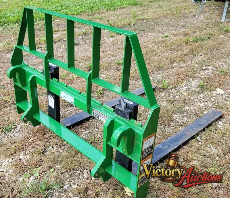 2015 John Deere 5075E photo 97