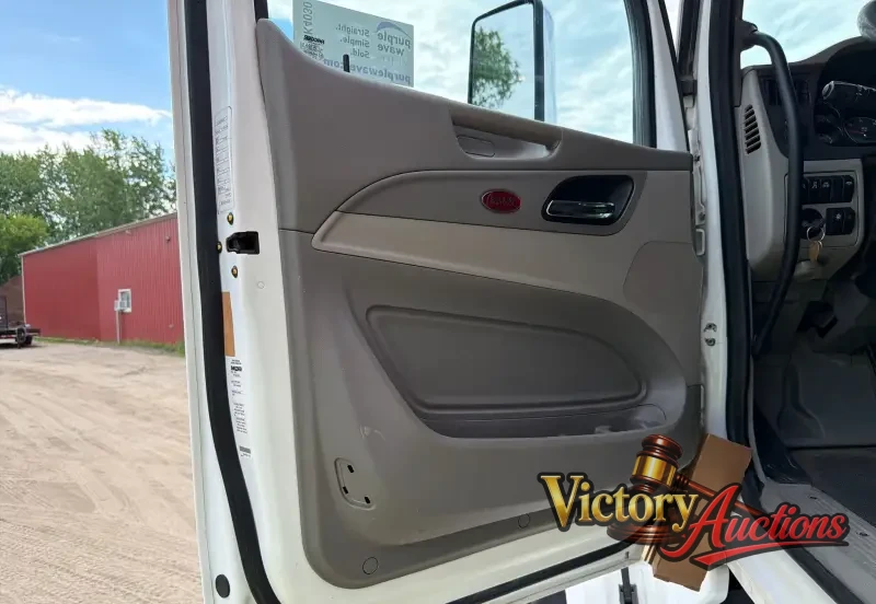 2021 Peterbilt 567 Quad-Axle Dump Truck photo 57