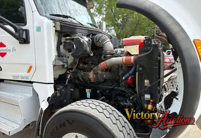 2021 Peterbilt 567 Quad-Axle Dump Truck photo 89