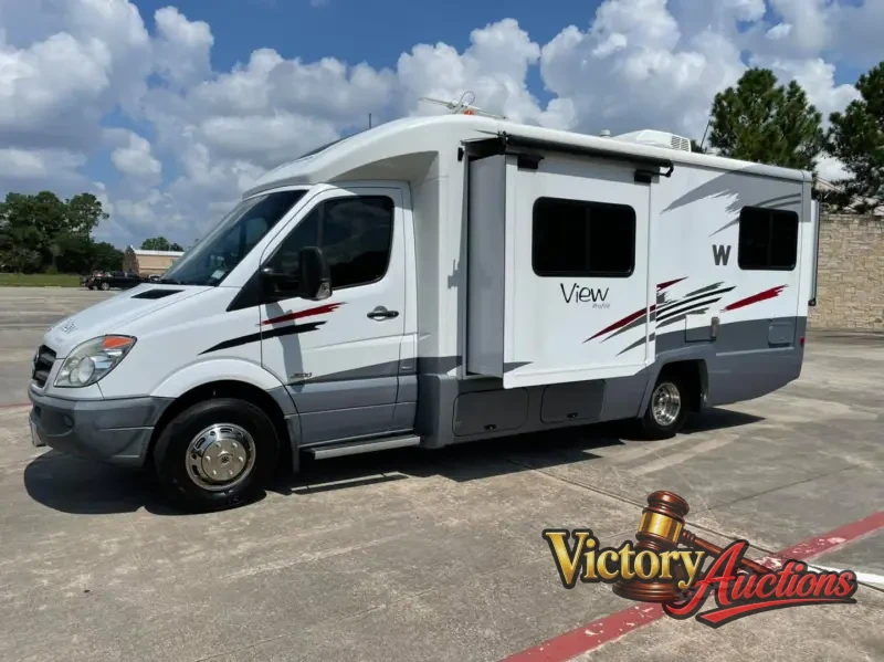 2014 Winnebago View 24g photo 1