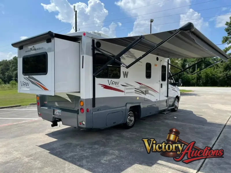 2014 Winnebago View 24g photo 22
