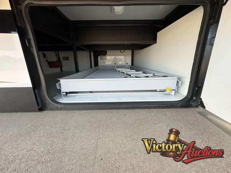2012 Fleetwood Expedition 38B Bunkhouse photo 42