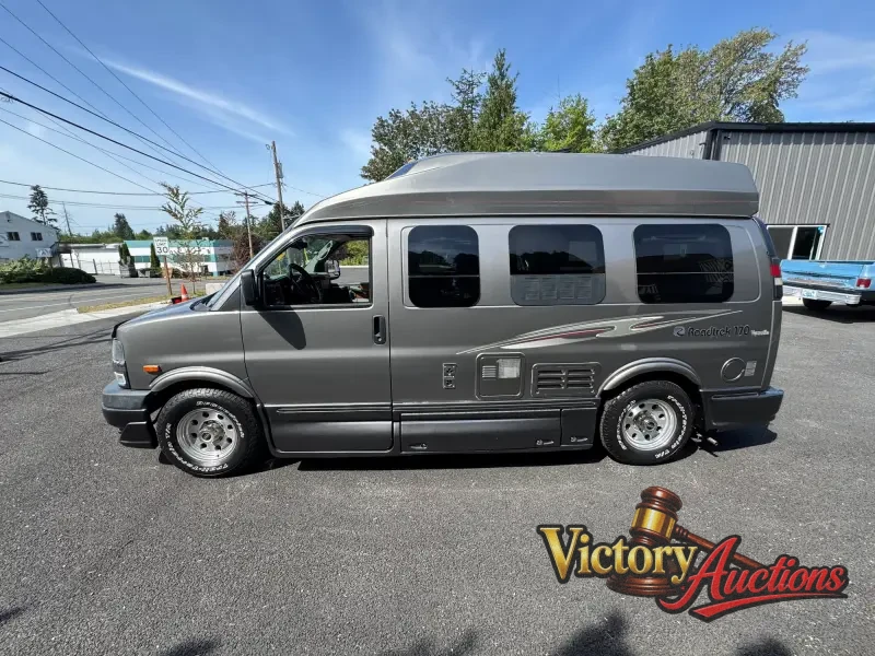 2010 Roadtrek 170 Versatile photo 30