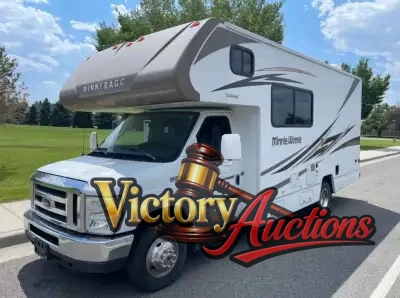 2017 Winnebago Minnie Winnie 22R