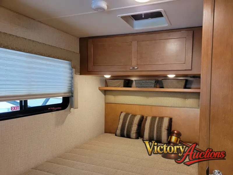 2017 Winnebago Minnie Winnie 22R photo 21