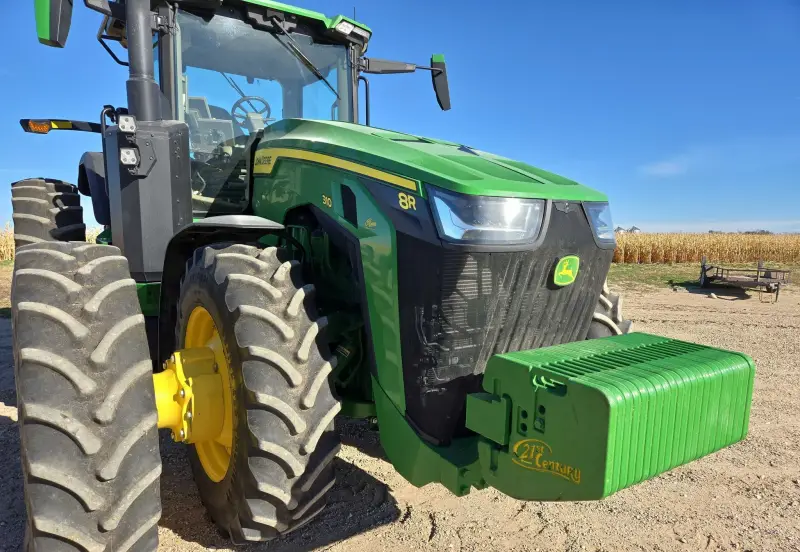 2020 John Deere 8R 310 photo 10