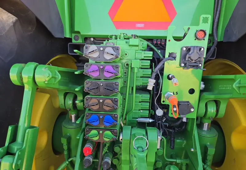 2020 John Deere 8R 310 photo 22