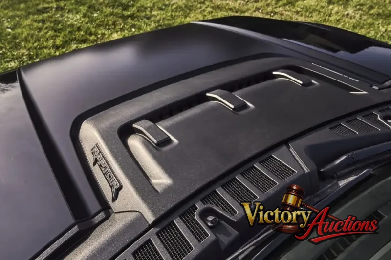 2022 Ford F150 SuperCrew Cab Raptor photo 18