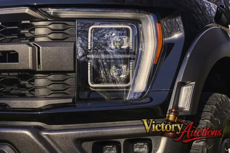 2022 Ford F150 SuperCrew Cab Raptor photo 20
