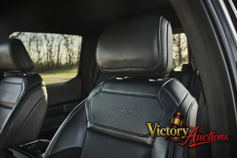2022 Ford F150 SuperCrew Cab Raptor photo 8