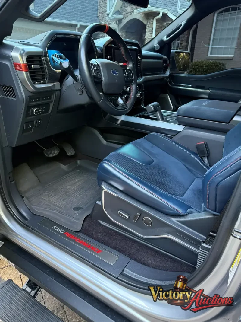 2021 Ford F150 SuperCrew Cab Raptor photo 25