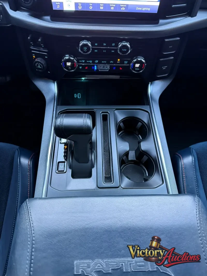 2021 Ford F150 SuperCrew Cab Raptor photo 14