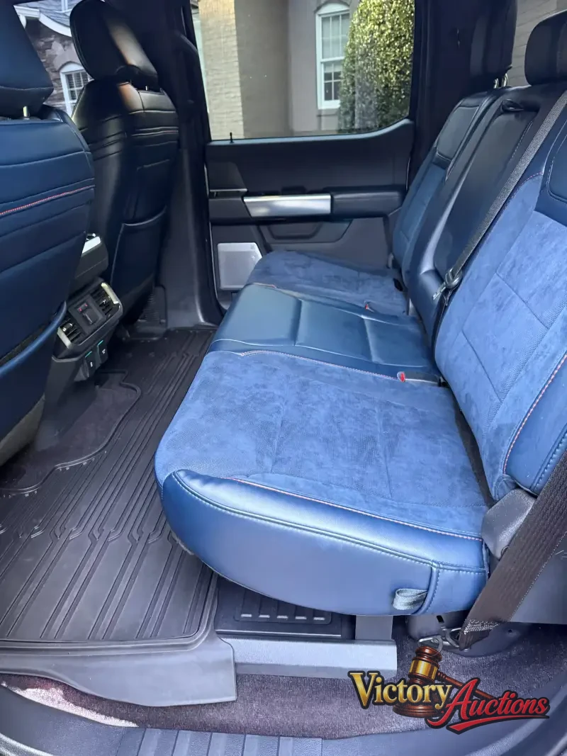 2021 Ford F150 SuperCrew Cab Raptor photo 24