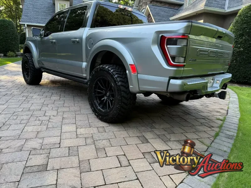 2021 Ford F150 SuperCrew Cab Raptor photo 26