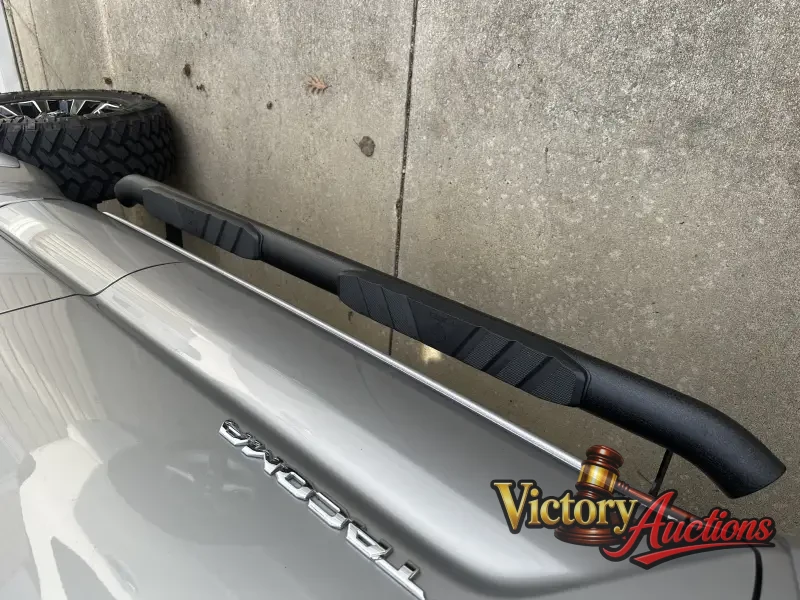 2016 Toyota Tacoma Access Cab SR5 photo 6