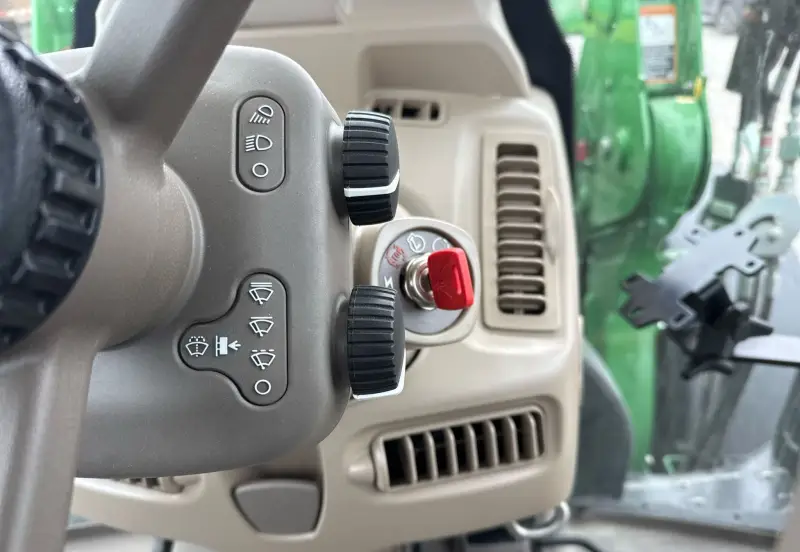 2022 John Deere 6155M photo 42