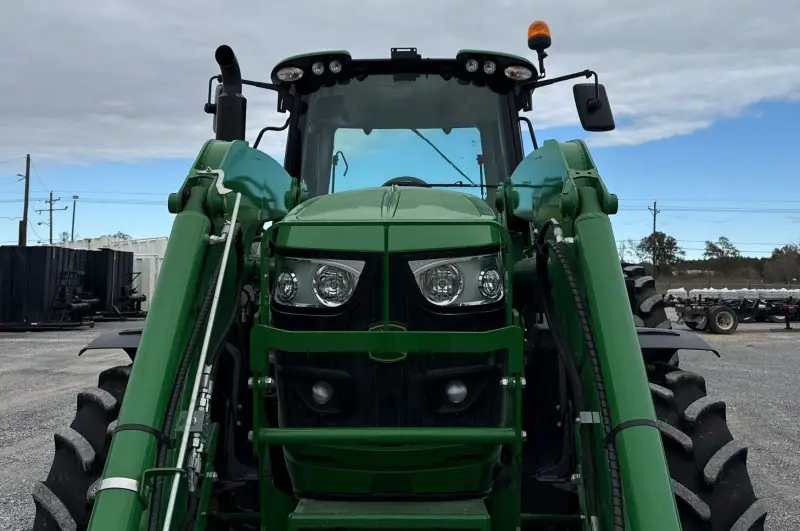 2022 John Deere 6155M photo 20