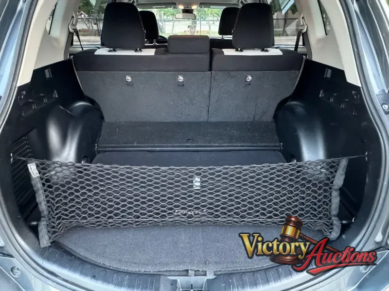 2018 Toyota RAV4 Hybrid XLE photo 12