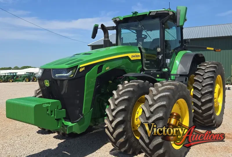 2022 John Deere 8R410 photo 1