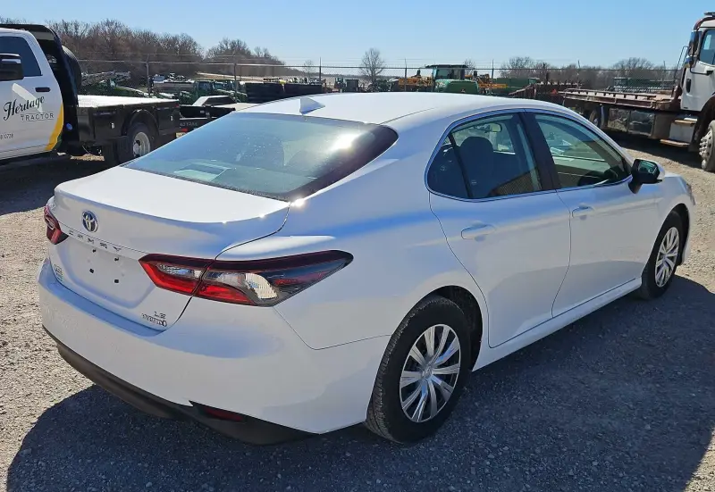 2022 Toyota Camry photo 5