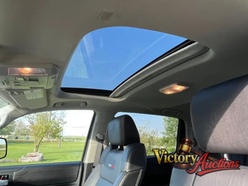 2021 Toyota Tundra CrewMax TRD Pro photo 18