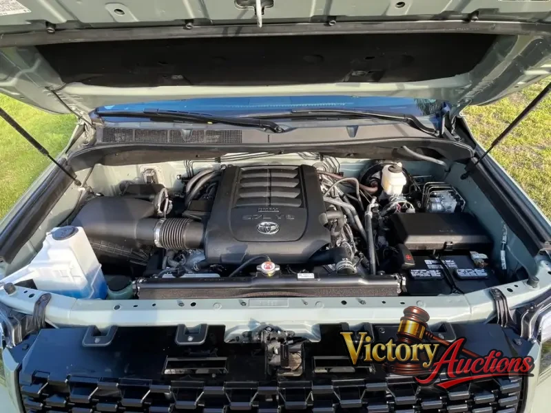 2021 Toyota Tundra CrewMax TRD Pro photo 16