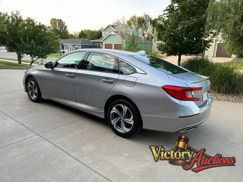 2018 Honda Accord EX-L photo 23