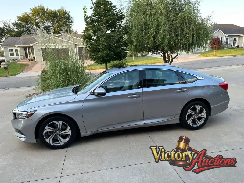 2018 Honda Accord EX-L photo 22